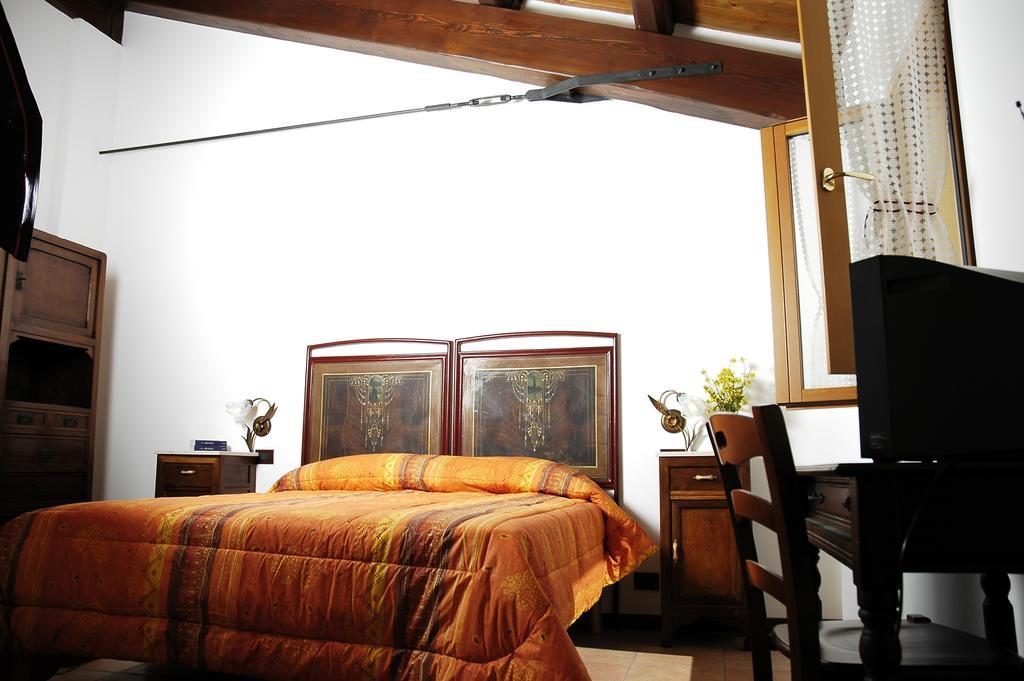 Briciola Di Sole Guest House Grottammare Rom bilde
