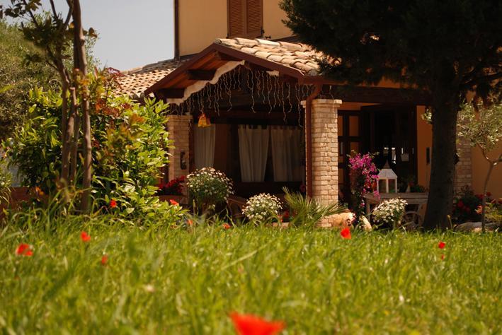 Briciola Di Sole Guest House Grottammare Eksteriør bilde